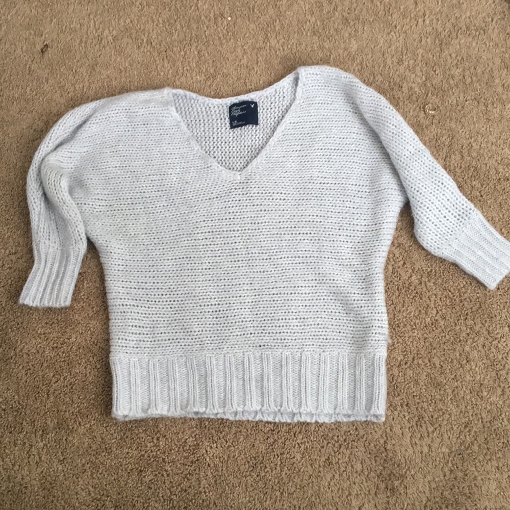 american eagle size large sweater